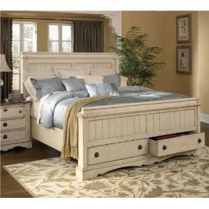  Apple Valley Cal King Panel Bed by Ashley Furniture
