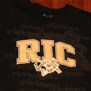 Road Island College NCAA T Shirt XL  