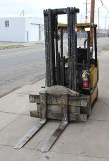 Yale 6k 6000lb 6000 pound Forklift lift truck rotator  