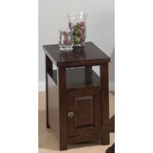  Ogden Oak Chairside Table