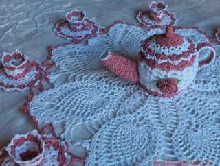 NEW, DUSTY ROSE PINK AND WHITE TEAPOT SET CROCHET DOILY  