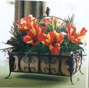 Southern Living RETIRED Acanthus Votive Centerpiece  
