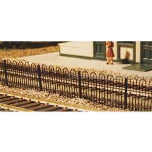  Atlas HO Scale Hairpin Fence (35 length) Toys & Games