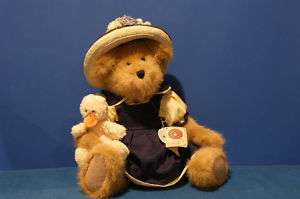 BOYDS BEAR ~BRIANNA Q. YACHTLEY & MR. WADDLESWORTH~  