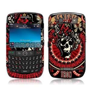   BlackBerry Curve  8900  Genghis Tron  Skullerflies Skin Electronics