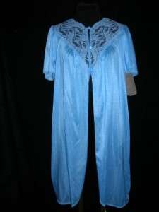 VASSARETTE SILKY S/S ROBE FRENCH BLUE MEDIUM NWT NEW  