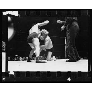  Gorgeous George,wrestler,wrestling match,1949,S Kubrick 
