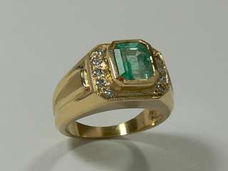 COLOMBIAN EMERALD & DIAMOND MENS RING 2.40 CTS  
