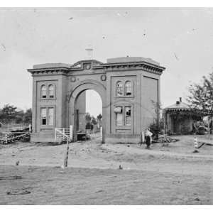    Gettysburg, Pa. The cemetery gatehouse 1862