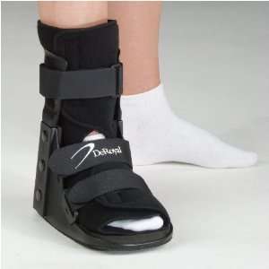   EX * Concise, Closed Heel, S * 1 Per EA Three D ™ Brand 15580005