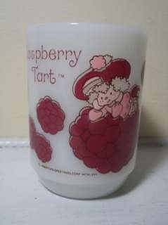 1980 Raspberry Tart Mug Cup Anchor Hocking Milk Glass STRAWBERRY 