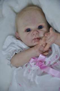 Reborn baby girl Adrie Stoete Lisa anatomically correct torso GHSP MRH 