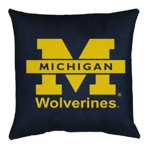   Wolverines (2) LR Bed/Sofa/Couch/Toss Pillows