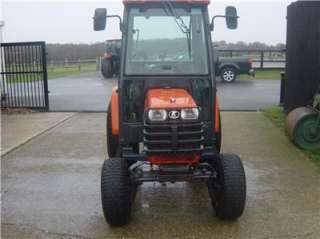   Tractor   Kubota B2710, 27hp, Cab, 4wd, Hydrostatic, Turf Tyres  
