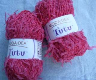   Moda Dea TUTU Cotton Blend Fringe Yarn 184Y Dark Pink FREEshUSA  
