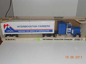   Peterbilt Intermountain Farmers Semi Tractor Trailer NIB H2F 9966 Rare