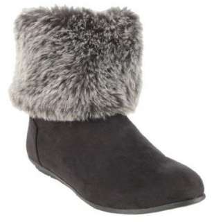 RAMPAGE Cozy, Cute Fur Topped Ankle Boot in Brown and Black  