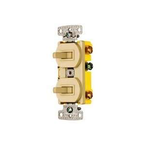 BRYANT ELECTRICAL PRODUCTS HUW RC303W COMBO 2) 15A 3W TOG WH