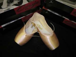 New CAPEZIO GLISSE 102 Pointe Shoes Ballet Toe Shoes  