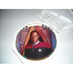   Space Nine Commander Benjamin Sisko Collector Plate 