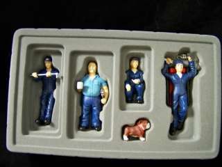 24 GMP Set of 5 Detroit Garage Blue Mechanic Figures  