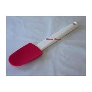    Tupperware Red Rounded Edges Silicone Spatula 