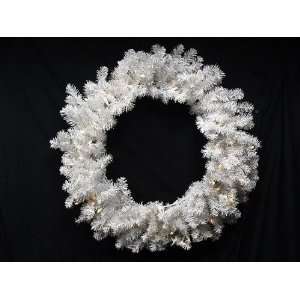 30 Battery Operated Pre Lit LED Snow White Christmas Wreath   Clear 