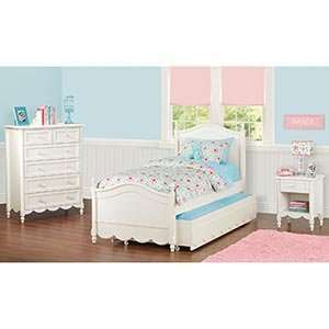   Rachel 3 pc Twin Bedroom Set Twin Trundle Bed, Chest and Nightstand