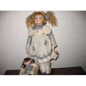  Heirloom Porcelain Collector Doll   Kaylee Toys & Games