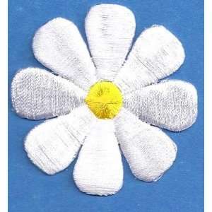   Flowers/Daisy/White w/Yellow Center  Iron On Applique 