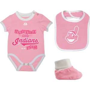  Cleveland Indians Newborn Pink Triple Play Bib, and Bootie 