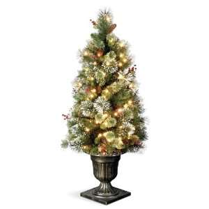    Artificial Christmas Tree with Clear Lights
