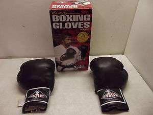 VINTAGE CHUCK NORRIS CENTURY MARTIAL ARTS MMA BOXING GLOVES W/BOX 