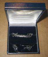 MY NAME NECKLACE AMANDA LADIES NECKLACE/BOXED/ONE SIZE/USED/EXCELLENT 