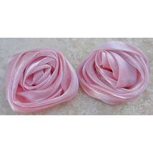  8 x Light Pink Rose Satin Ribbon Flower Applique AT125 