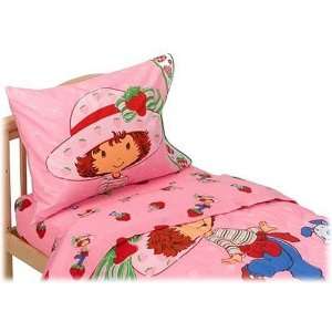  Strawberry Berry 4 Piece Bedding Set Baby