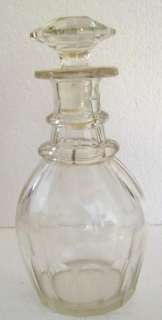VINTAGE BEAUTIFUL GLASS WINE DECANTER with GLASS LID  