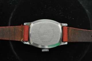 VINTAGE MICKEY MOUSE INGERSOLL CHARACTER WRISTWATCH ORIGINAL BAND 