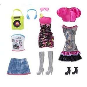    Barbie Night Looks Clothes   Music Night Out Fashions Toys & Games