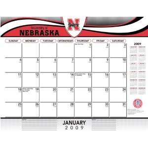  Nebraska Cornhuskers 2009 22 x 17 Desk Calendar Sports 