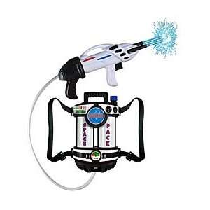 com Kids Water Blaster   Astronaut Space Super Soaking Water Blaster 