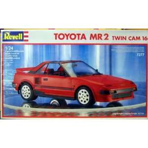 REVELL 07277 Toyota MR2 Twin Cam 16 124  Spielzeug
