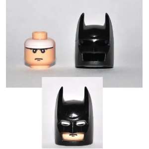  Lego BATMAN Minifig Head & Mask Cowl   NEW Toys & Games