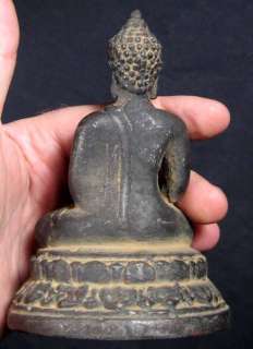 Buddha Statue Amulets .