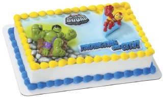 MARVEL SUPER HEROS CAKE DECORATING KIT  