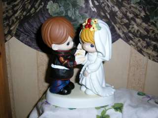 MARINE CORPS CAKE TOP TOPPER  PRECIOUS COUPLE WITH CAKE  