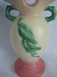 Vintage WOODLAND HULL W 4 W 4 Pottery Vase 6 1/2 Tall  