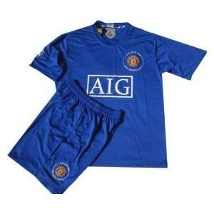   England Man Utd Jersey & Shorts (Blue) Kids medium