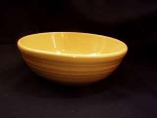 Henn Pottery BUTTERCUP YELLOW Medium Pasta Bowl no box  