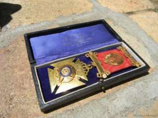 Royal Order of Antediluvian Buffaloes 9K Gold Medal/Pin Noola Lodge No 